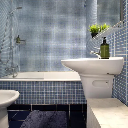 One Of The Views Ii Apartment