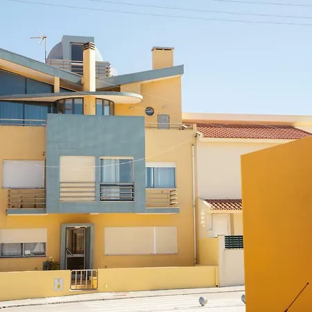 One Of The Views Ii * Costa Nova